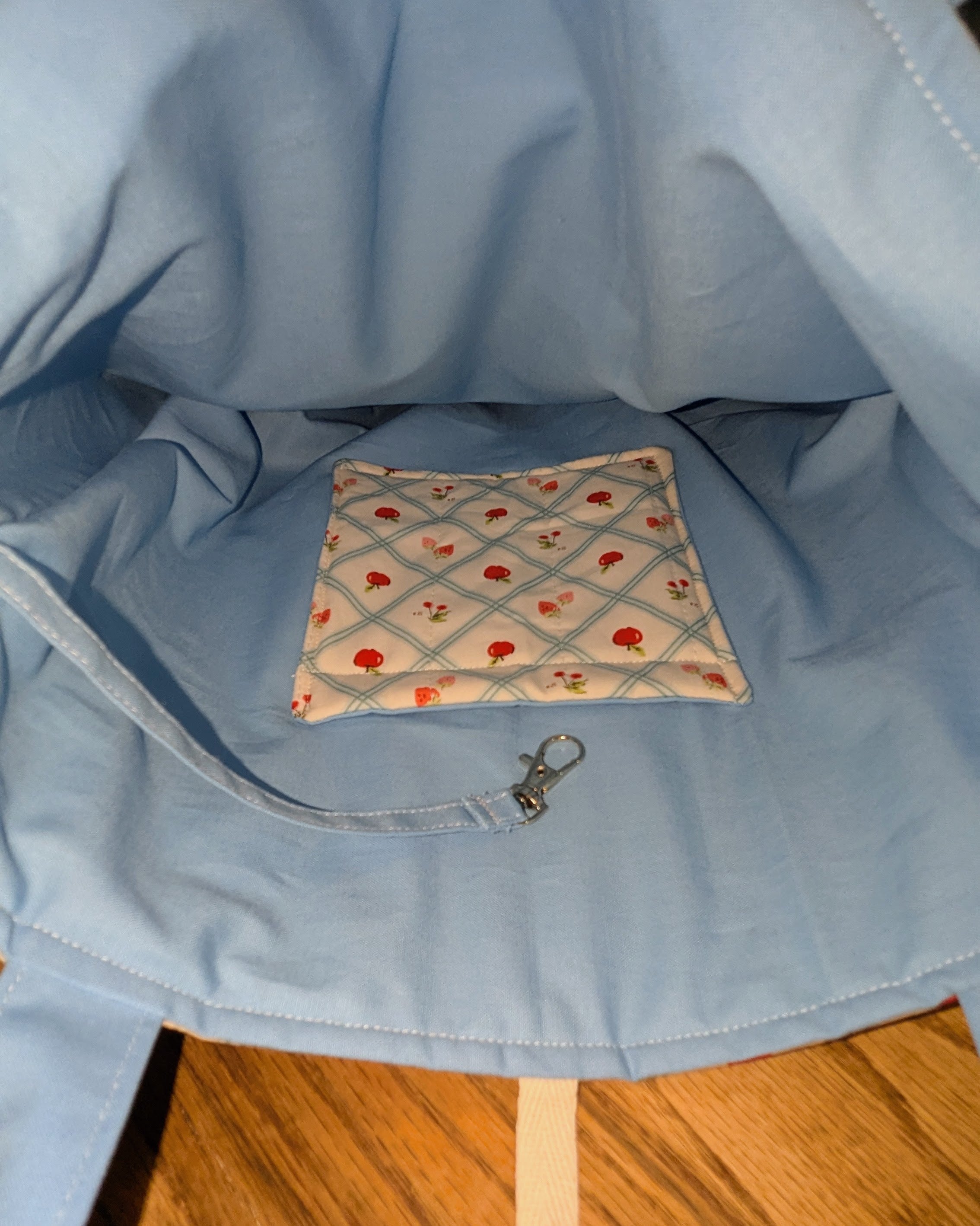 Fruit Picnic Quilted Daily Tote Bag
