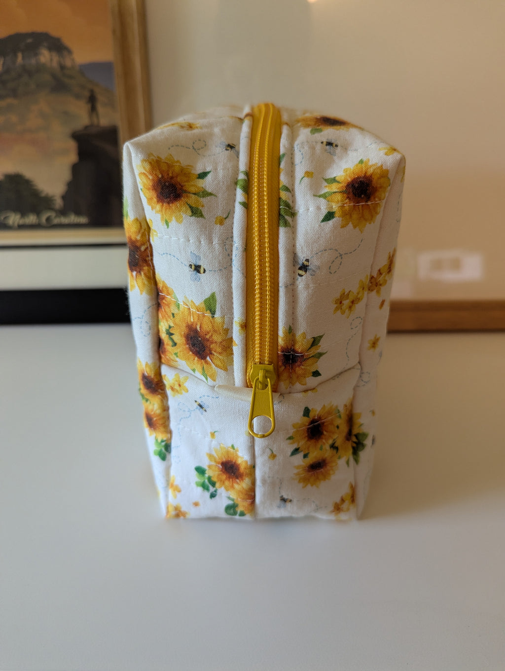 Sunflowers & Bees Large Quilted Bag