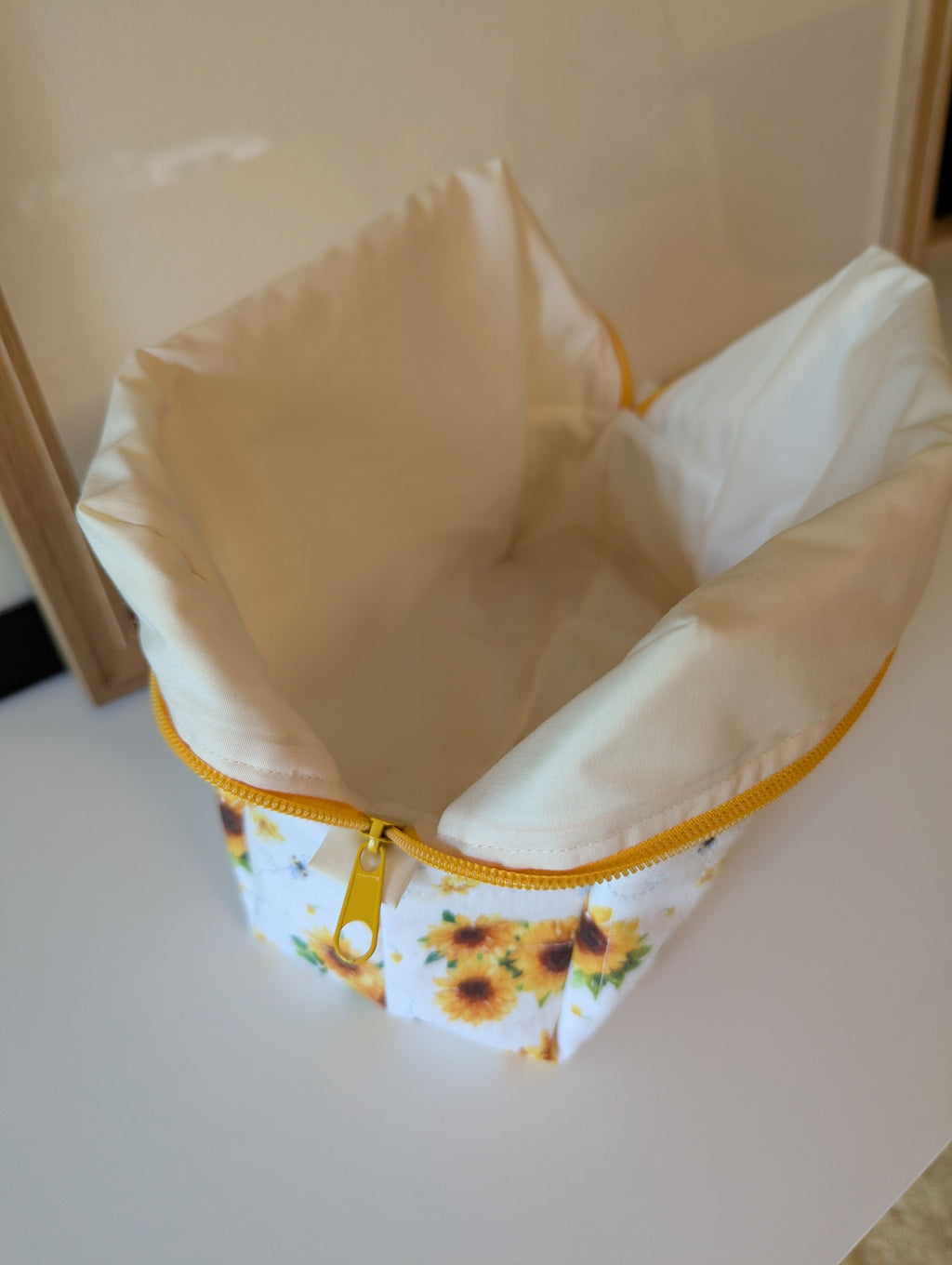 Sunflowers & Bees Large Quilted Bag